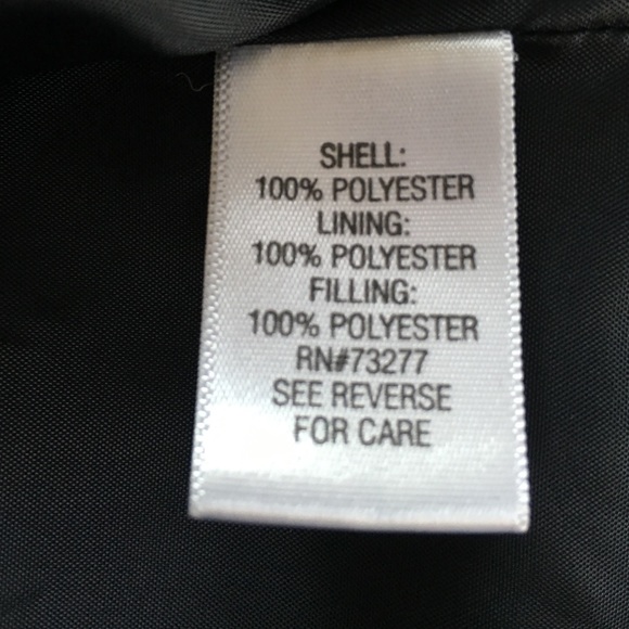 Croft & Barrow Quilted Snap Front Vest - Picture 3 of 5